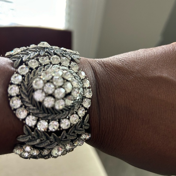 Silver and rhinestone bracelet adjustable - Picture 2 of 3